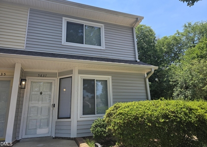 5837 Shady Grove Circle - Photo 1