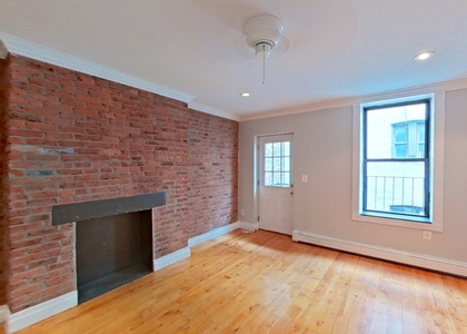 Avenue B, & E 3rd St., New Yor - Photo 1