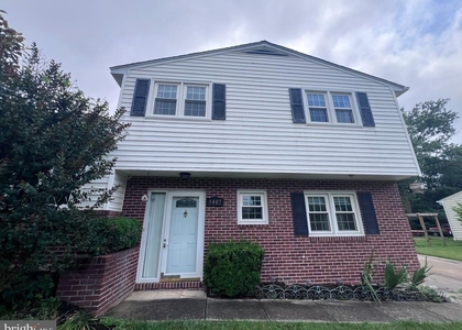 8407 Thornton Road - Photo 1
