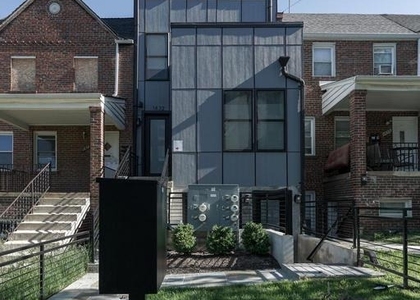 1632 K Street Ne - Photo 1