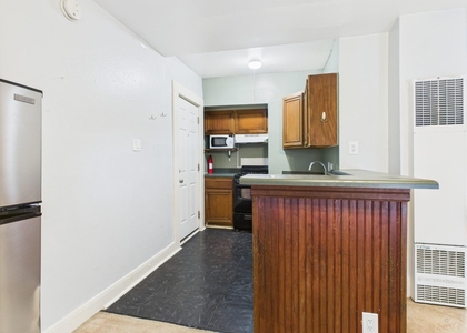 3006 Duval St - Photo 1