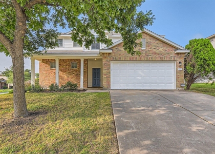 115 Killian Loop - Photo 1