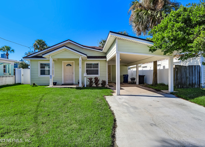 2110 3rd Street - Photo 1