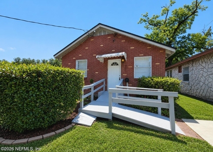 3920 N Davis Street - Photo 1