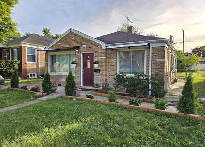 1430 N Rohde Avenue - Photo 1
