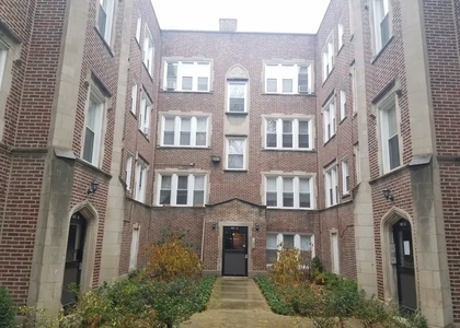 7340 N Damen Avenue - Photo 1