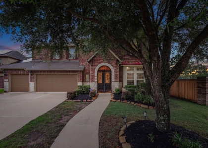 10423 Hatcher Drive - Photo 1