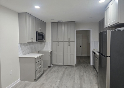10518 Royal Oaks Drive - Photo 1