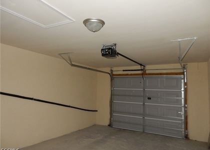 832 Gleason Parkway - Photo 1