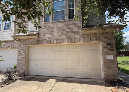5127 Prosperity Circle - Photo 1