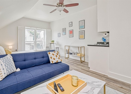2112 Harold Street - Photo 1