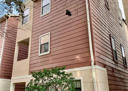 119 W 10th Street - Photo 1