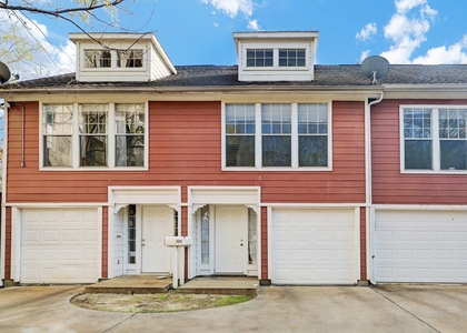 1401 Castle Court - Photo 1