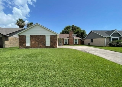 10923 Birch Drive - Photo 1