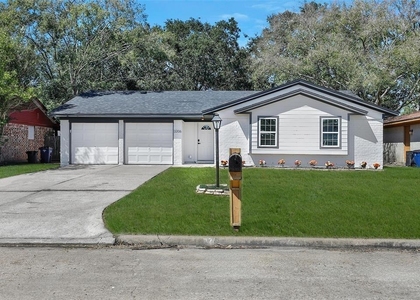 3206 Whitesail Drive - Photo 1