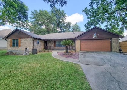 10282 Valley Drive S - Photo 1