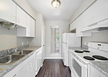 2202 16th Avenue N - Photo 1