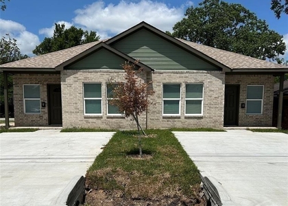 8006 Bowen Street - Photo 1