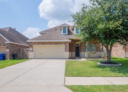 8311 Bay Oaks Drive - Photo 1