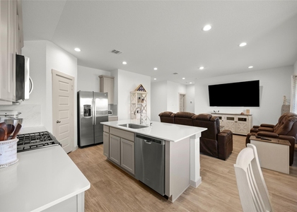 1134 Della Lane - Photo 1