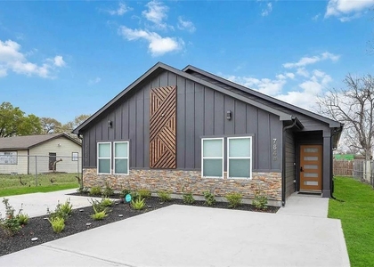 784 Enterprise Street - Photo 1