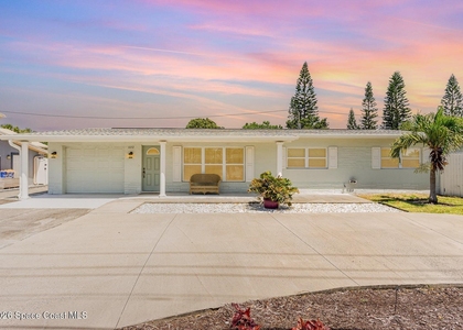 1052 Pine Tree Drive - Photo 1