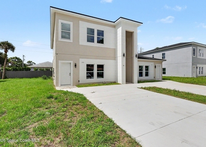 15 Travis Street - Photo 1