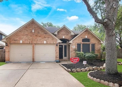7207 Cambridge Cove Circle - Photo 1