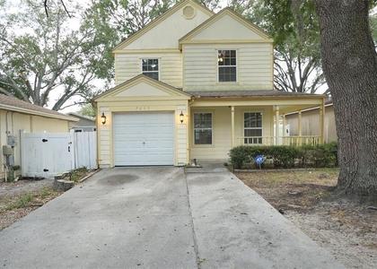 7605 Glades Court - Photo 1