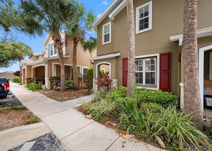 2537 Harn Boulevard - Photo 1