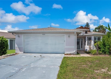 4805 Kingston Circle - Photo 1