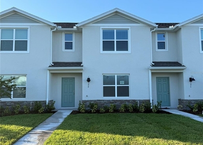 599 Preston Cove Drive - Photo 1
