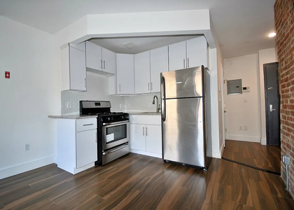 1019 Southern Boulevard - Photo 1