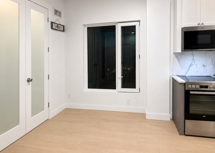 833 Maple Street - Photo 1