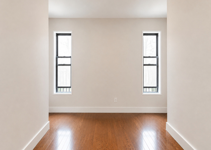 61 Malcolm X Blvd - Photo 1