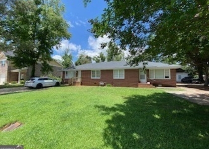 256 E Broad Street - Photo 1