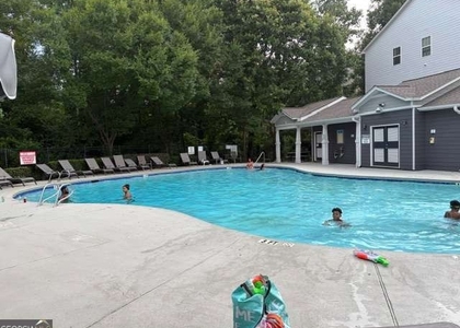 1044 Liberty Parkway Nw - Photo 1