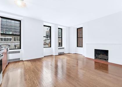 Madison Avenue - Photo 1