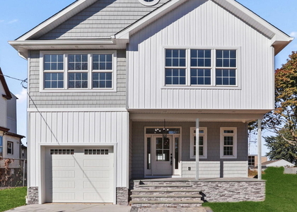 169 Chelsea Avenue - Photo 1
