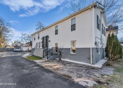 148 Dewitt Avenue - Photo 1