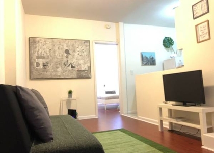East 11 Street - Photo 1