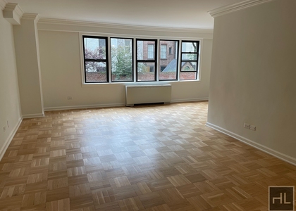 East 63 Street - Photo 1