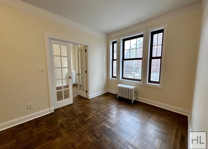West 11th Street - Photo 1