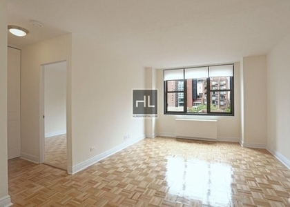 East 29th Street - Photo 1