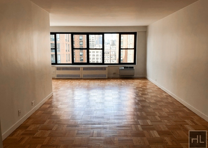 Fourth Ave - Photo 1