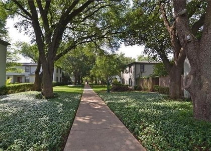 4945 N Hall Street - Photo 1