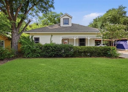 411 Poindexter Avenue - Photo 1