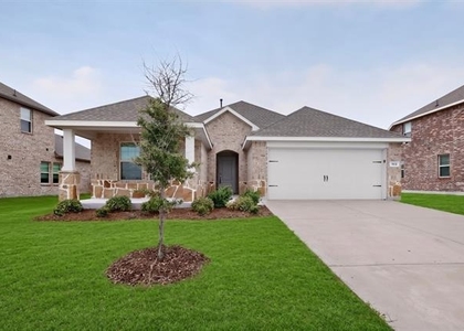 212 Goldfinch Drive - Photo 1
