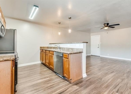 4915 Reiger Avenue - Photo 1