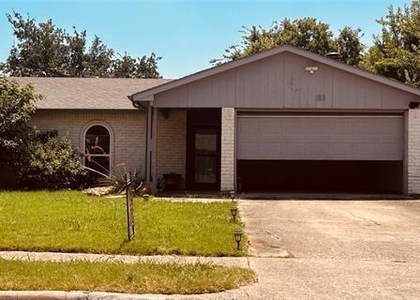 153 W Way Drive - Photo 1